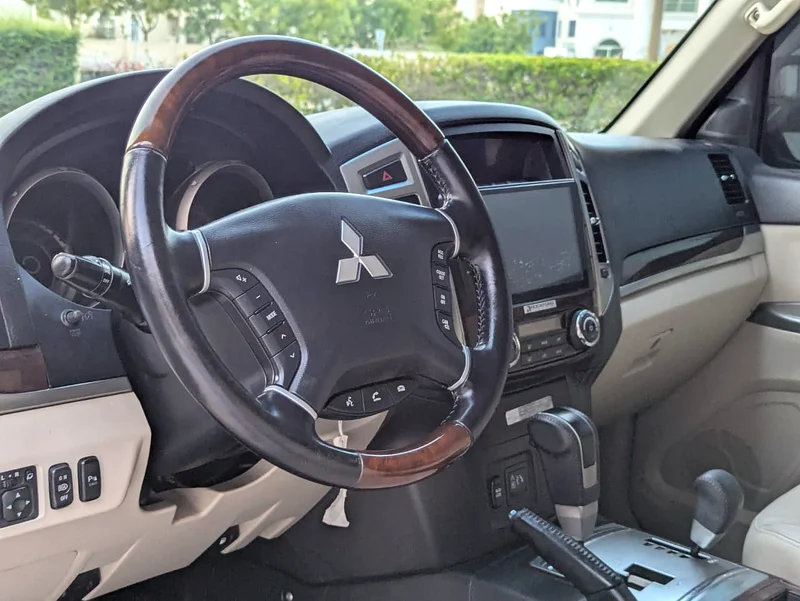 MITSUBISHI PAJERO 2020 GLS V6 3.8L GCC IN EXCELLENT CONDITION63398586748674114