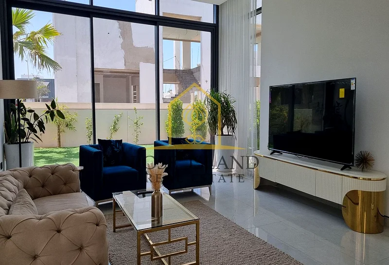 شاغر | تشطيب فاخر | نظام المنزل الذكي63850139452547113