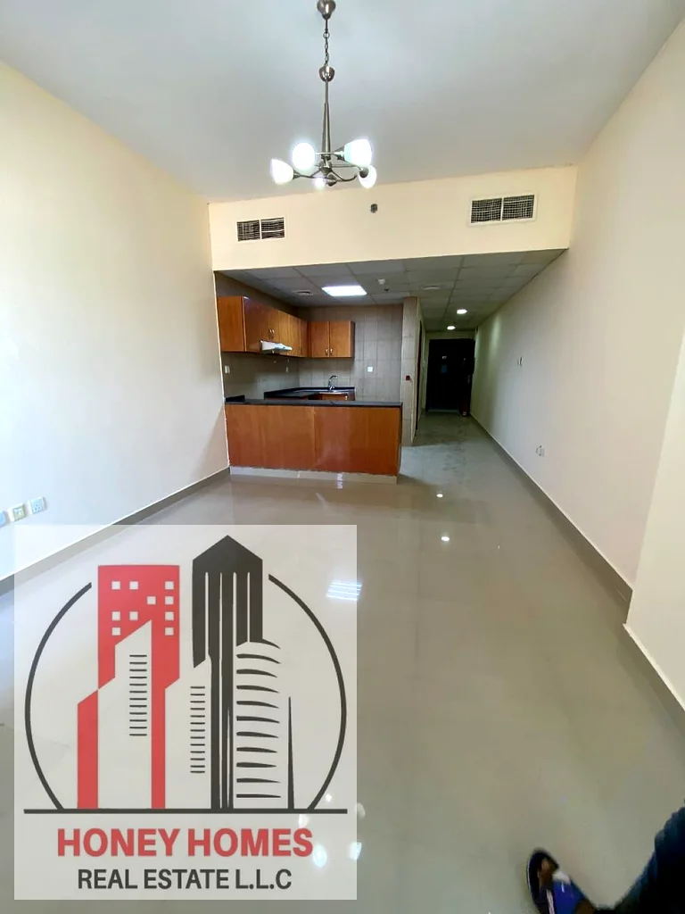 For sale: Studio apartment in Ajman, Al Nuaimiya Towers, Tower C, Ajman. Area: 595 sq ft63889910362369114