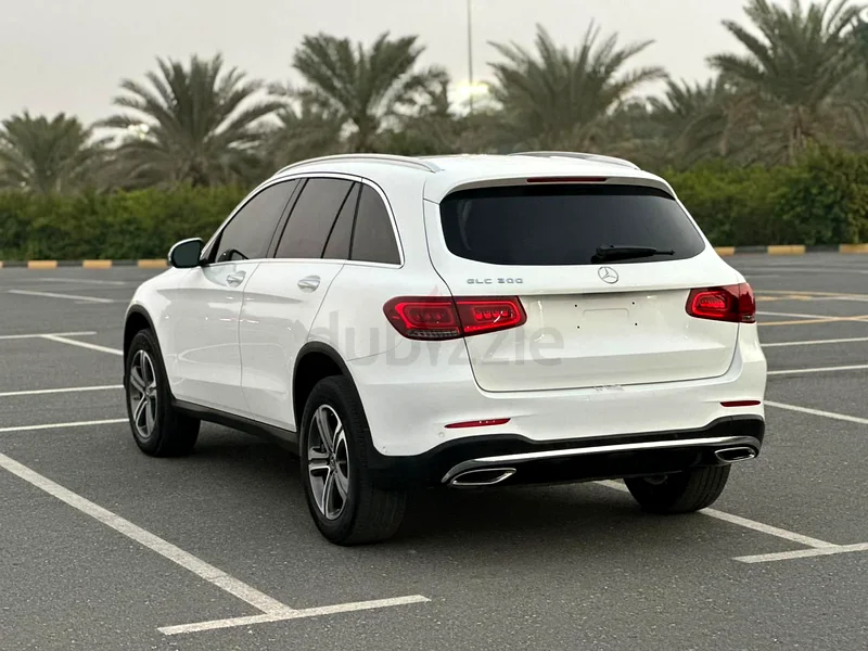 GLC 300، كماليات، أبيض/بيج، 2020.63399925609859111