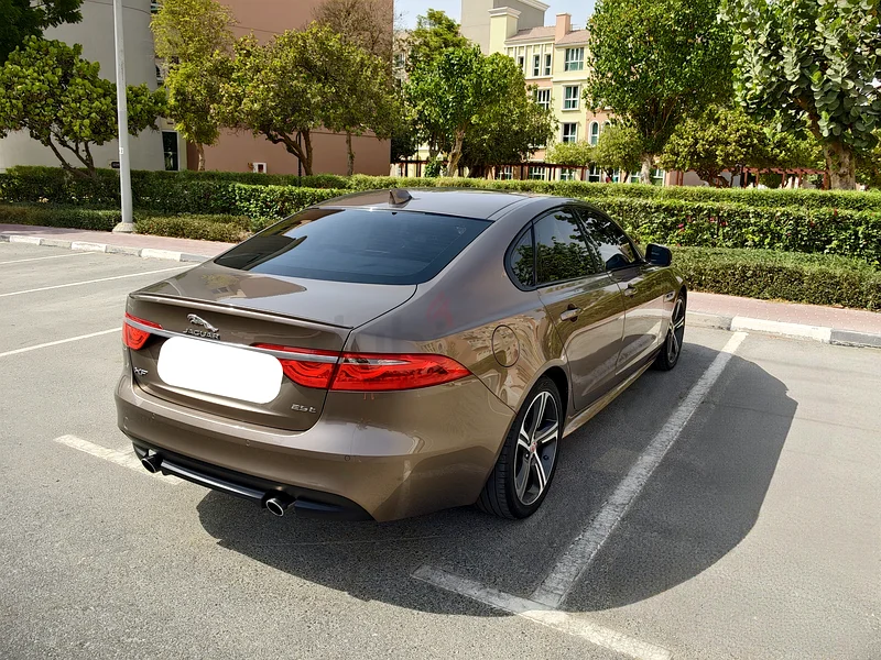FULL SERVICE HISTORY AT AGENCY //GCC SPECS 2016 JAGUAR XF R LINE FULL OPTION// NO ACCIDENTS HISTORY63222312168321113