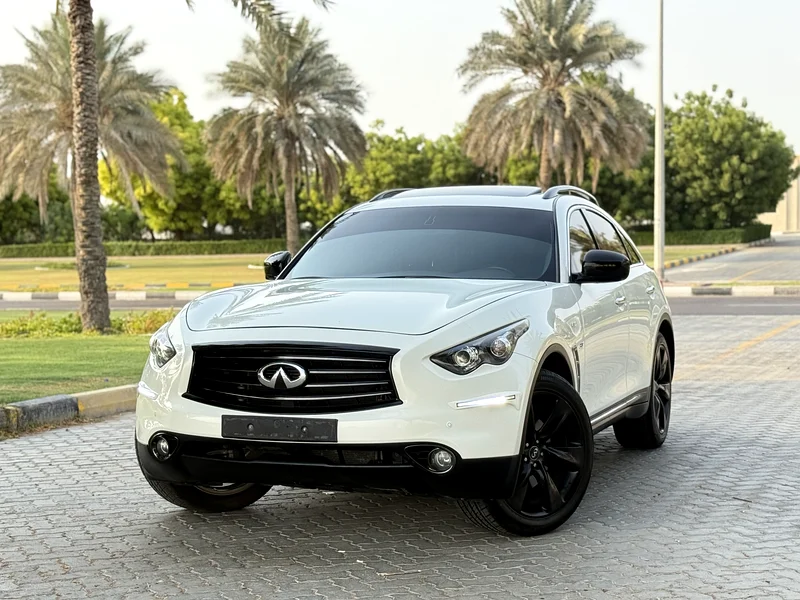 إنفيني QX70S جي سي سي 2015، خيار كامل، حالة جيدة جداً، نظيف جداً63398553831682112