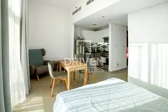Cozy and Furnished | Rented | High Floor Apt