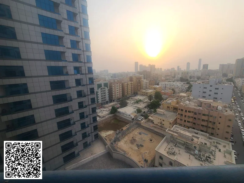 عرض ساخن 3 غرف نوم للإيجار السنوي متاح بحجم أكبر مع غرفة خادمة وشرفة ومواقف سيارات في موقع متميز برج فالكون63720507392513112