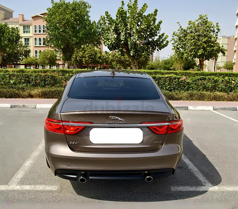 FULL SERVICE HISTORY AT AGENCY //GCC SPECS 2016 JAGUAR XF R LINE FULL OPTION// NO ACCIDENTS HISTORY63222312168321114