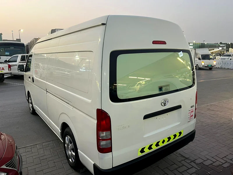 2015 Toyota Hiace Chiller High Roof63401316485250114