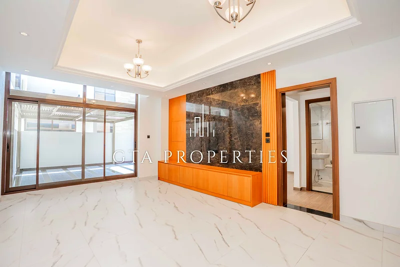 FULLY UPGRADED | EXTENDED | NEXT TO POOL | VACANT63991823257217110