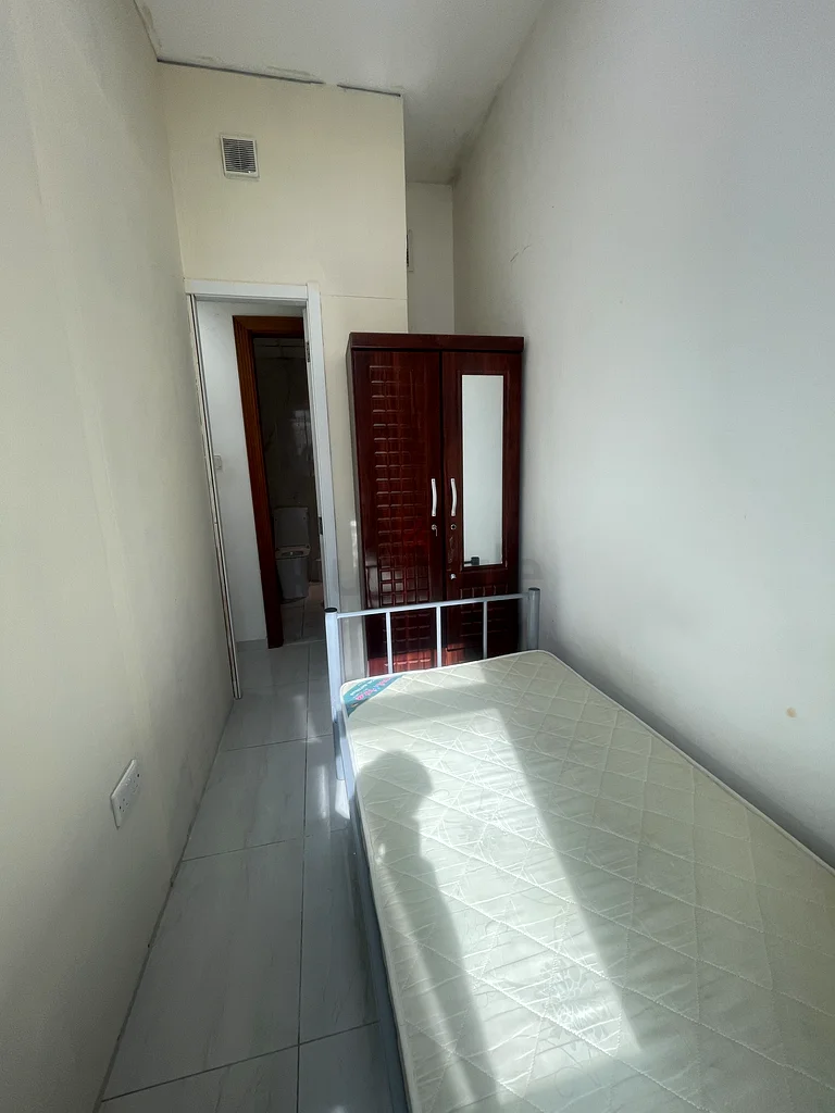 وحدة تنفيذية للإيجار في jvc63796580122113113