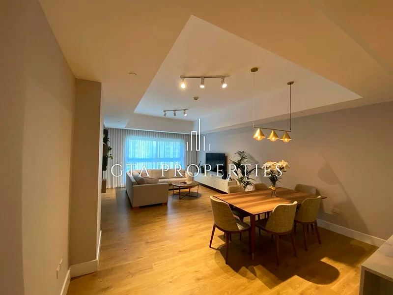 Huge Layout | Fully Upgraded | Open Plan Living.64007793450113112