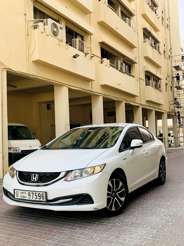 Honda civic 2013 gcc urgent sale63398547144193114