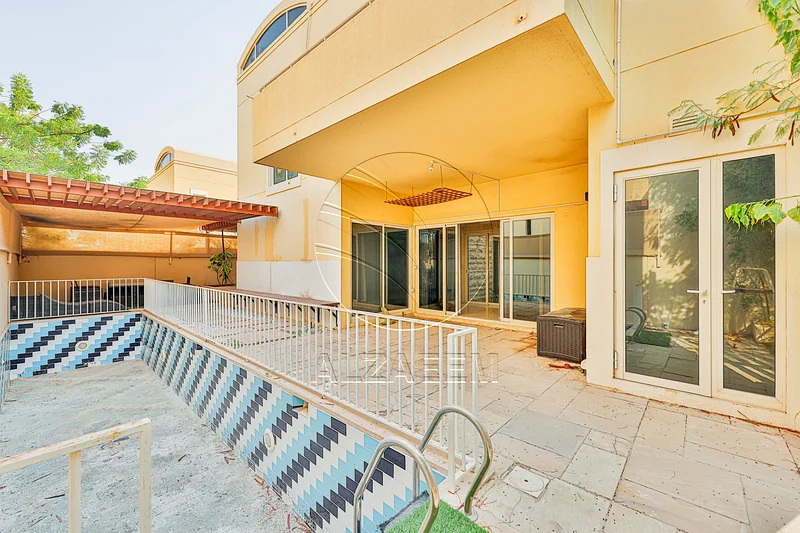 VACANT | Corner Villa with Private Pool | Type S63403401578115114