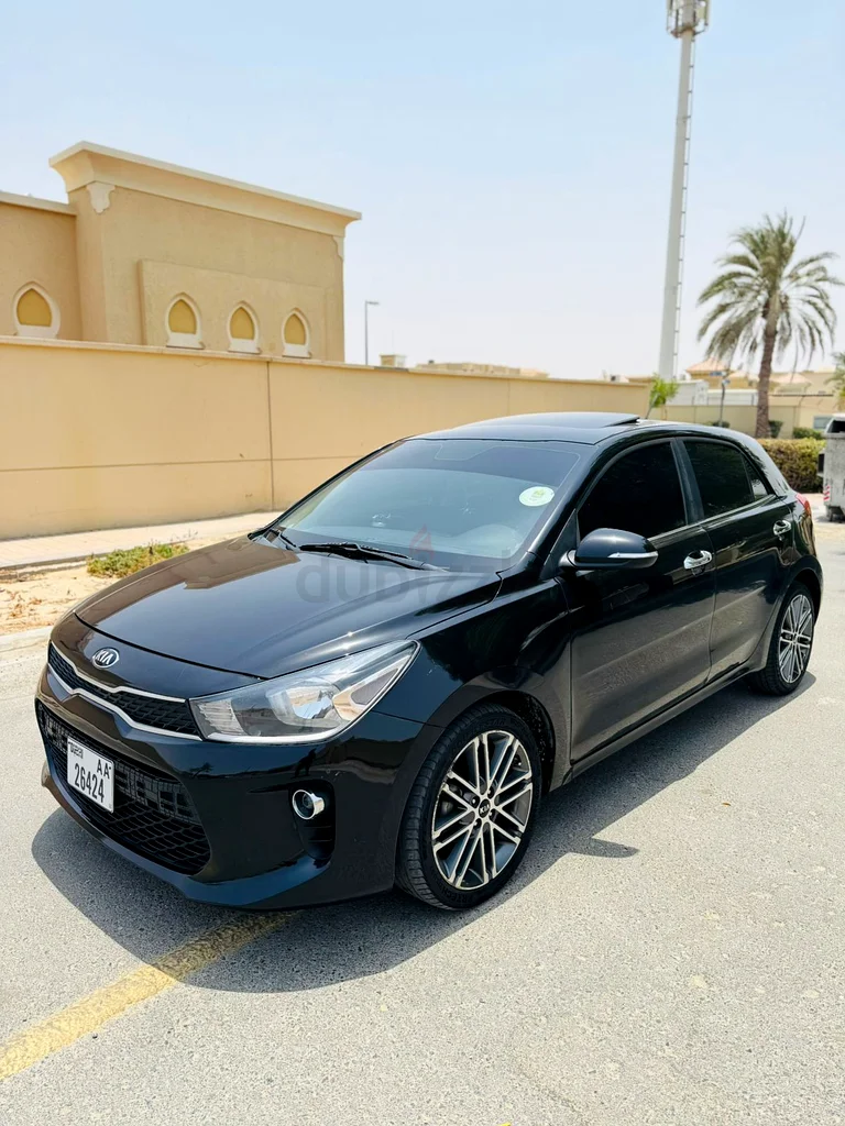 very neat car,very good milage,no problem at all.just buy and drive.GCC specs63398628022274112