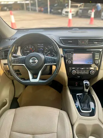 2017 Nissan ROGUE 缩略图 10