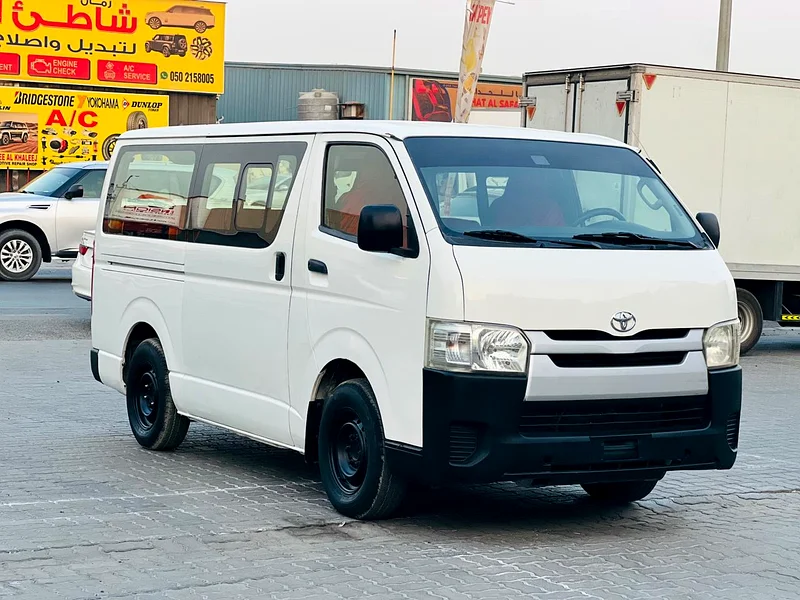 Toyota Hiace // GCC space // Model 2011 // Full seats // Good condition63412309593474114