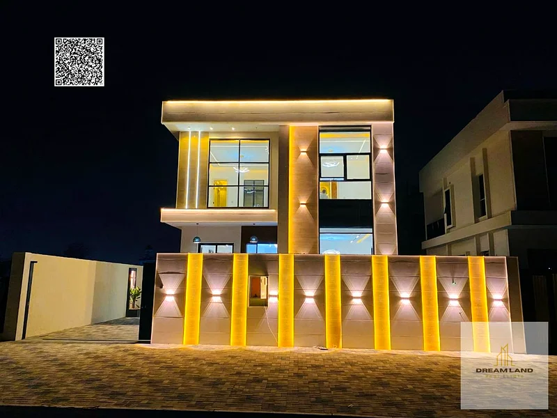 For sale: A luxurious two-story villa with a roof, strategically located in Ajman, near Sheikh Mohammed bin Zayed Road. Freehold for life for all nati63894480242434112