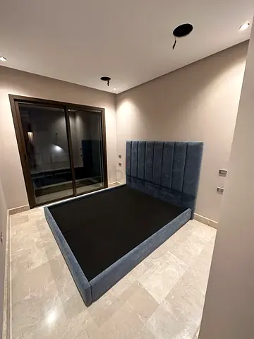 Luxurious Modern Bed for Sale