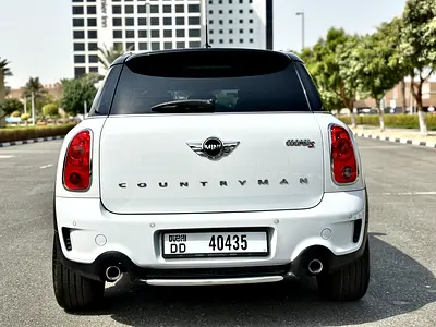 MINI COUNTRYMAN / GCC / 2015 / ORIGINAL PAINT / AGENCY MAINTAINED/ 2KEYS