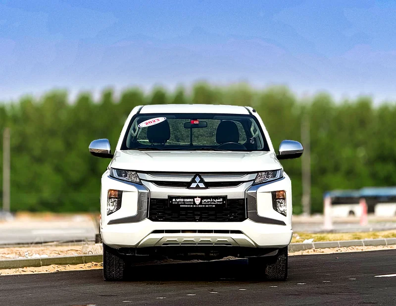 Mitsubishi L200 2023 4WD GCC 2.4L accident-free in excellent condition 1008 PM63398588688643111
