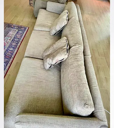 In great condition Natuzzai five seater sofa set great condition sofa set