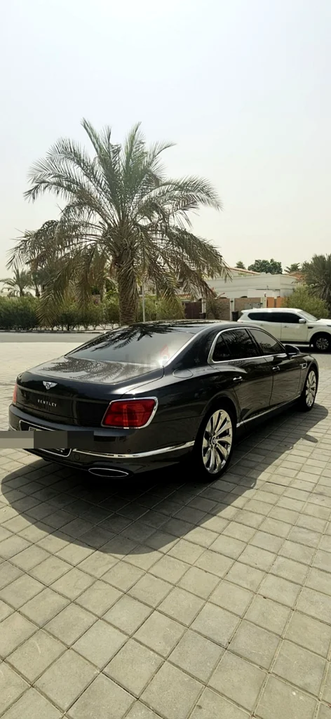 Bentley Flying Spur W1263398526751875114