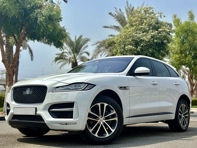 جاكوار F-PACE R SPORT / دول مجلس التعاون الخليجي / 2019 / طلاء أصلي / صيانة من الوكالة / مفتاحان632218247697931121