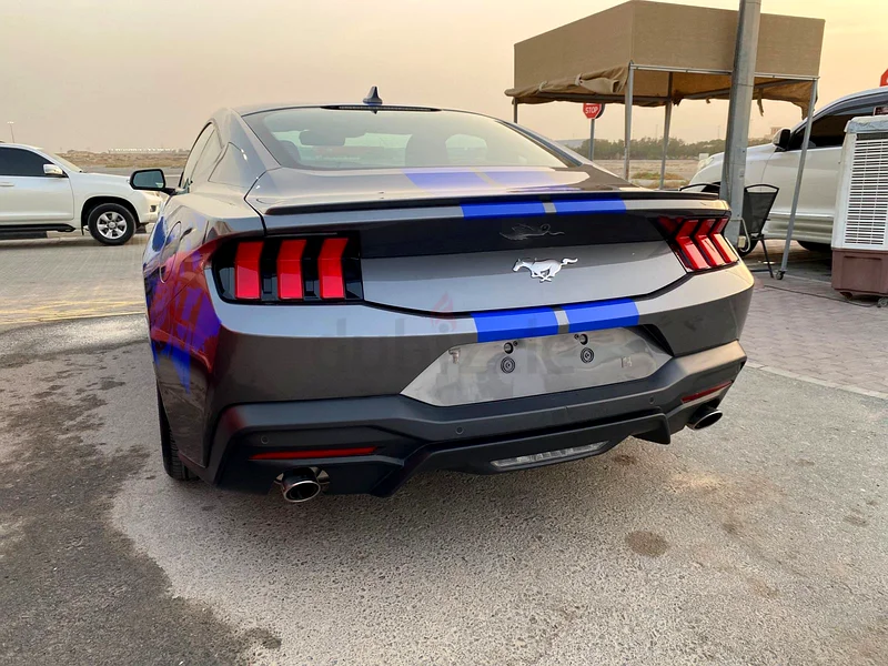 فورد موستانج 202463399885989379112