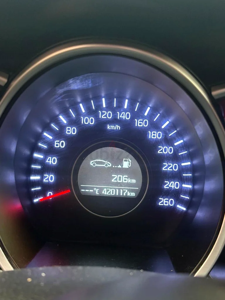 2015 Kia Optima – AED 18,000 (Negotiable)63398624068354114
