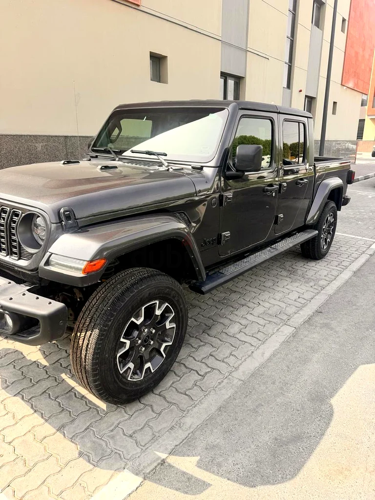 Jeep Gladiator 202363398595811586113