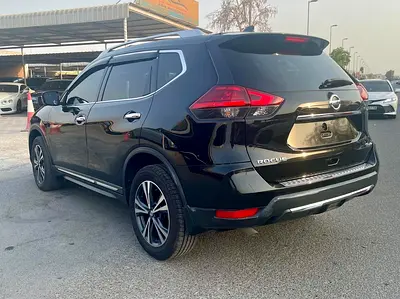2017 Nissan ROGUE 缩略图 8