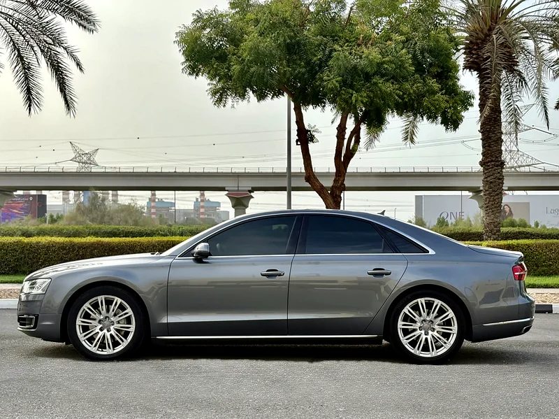 AUDI A8 50 TFSI QUATTRO / GCC / 2016 / FULL OPTION / ORIGINAL PAINT / 2 KEYS / AGENCY MAINTAINED63406921222657114