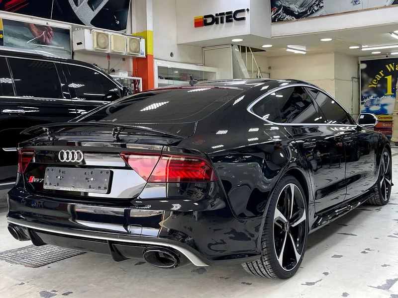 Very clean RS7carbo fiber63406921382017113