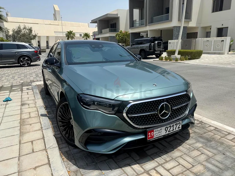 Mercedes Benz E300 AMG63402417623809111