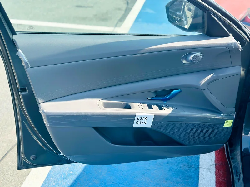 Hyundai Elantra63406913612930114