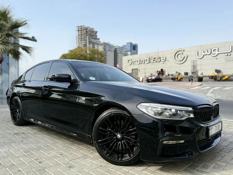 BMW 530i M-PACK / 2018 /FSH/ GCC / AGENCY MAINTAINED / 2 KEYS634101946771221129