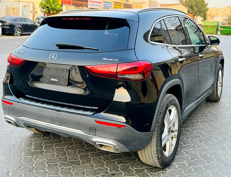 2021 MERCEDES BENZ GLA25063399919271426113