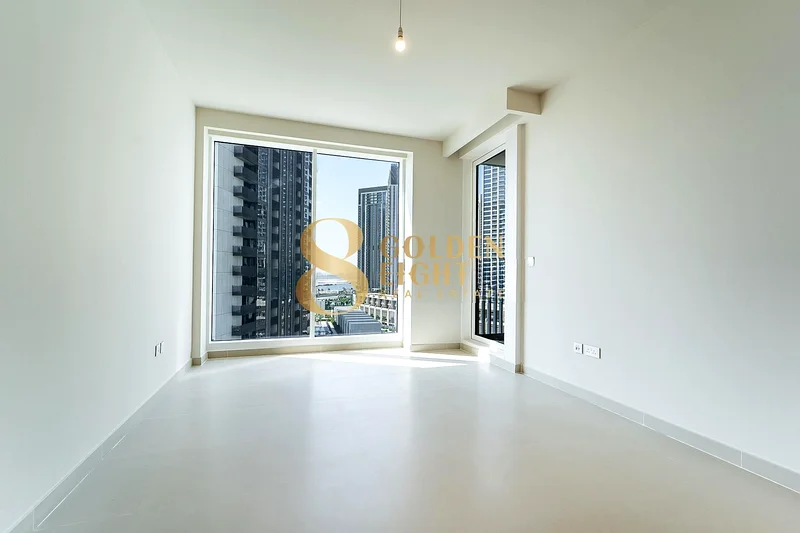 منظر لطيف على الحديقة | طابق متوسط | غير مؤثث64027240329858113