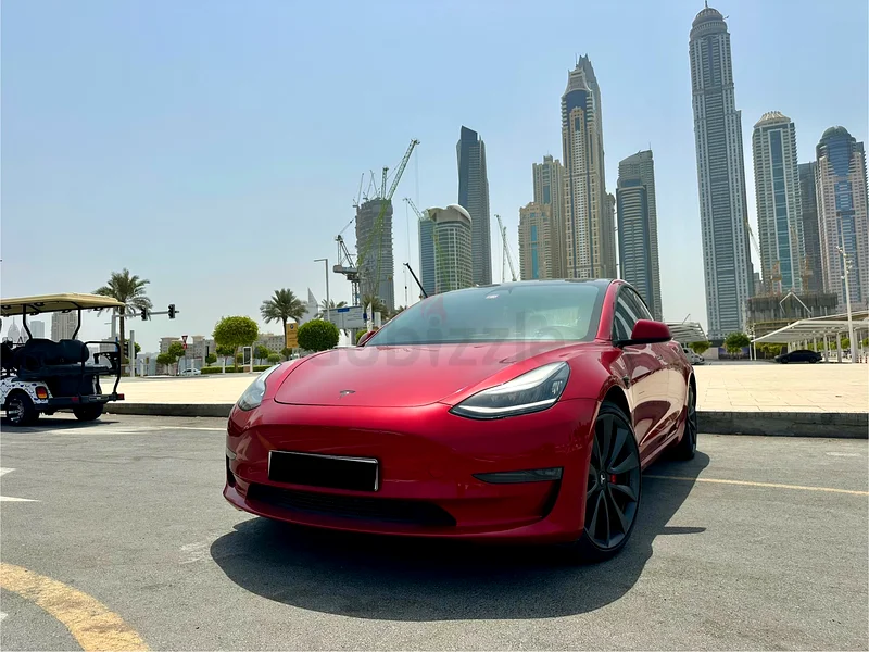 TESLA MODEL 3 / PERFORMANCE / GCC63398505144193113