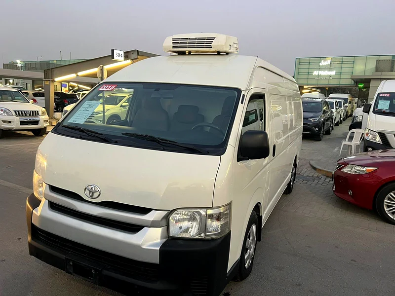 2015 Toyota Hiace Chiller High Roof63401316485250111