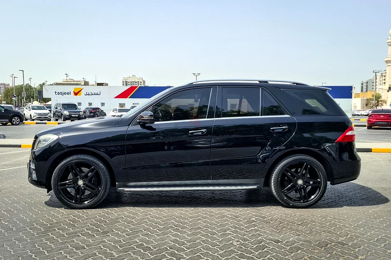 AED 2288/month | 2015 Mercedes-Benz M-Class ML 400 | GCC Specs | Ref#35488063399918504706114