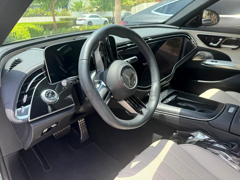 Mercedes Benz E300 AMG63402417623809114