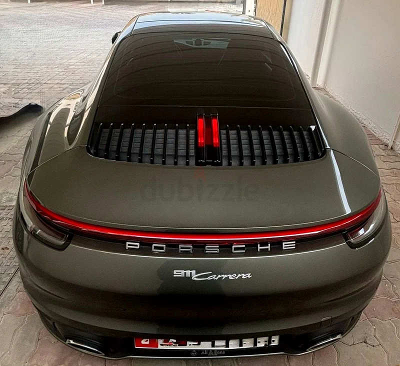 Porsche 911 Carrera 2024 | Aventurine Green Metallic | 5-Year Extended Warranty Service.63398650556034114