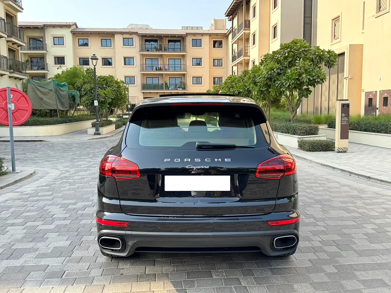 GULF SPECS 2016 PORSCHE CAYENNE 3.6LITRE V6 4WD (PLATINUM FULLY LOADED CHRONO PACK)63398657367554112