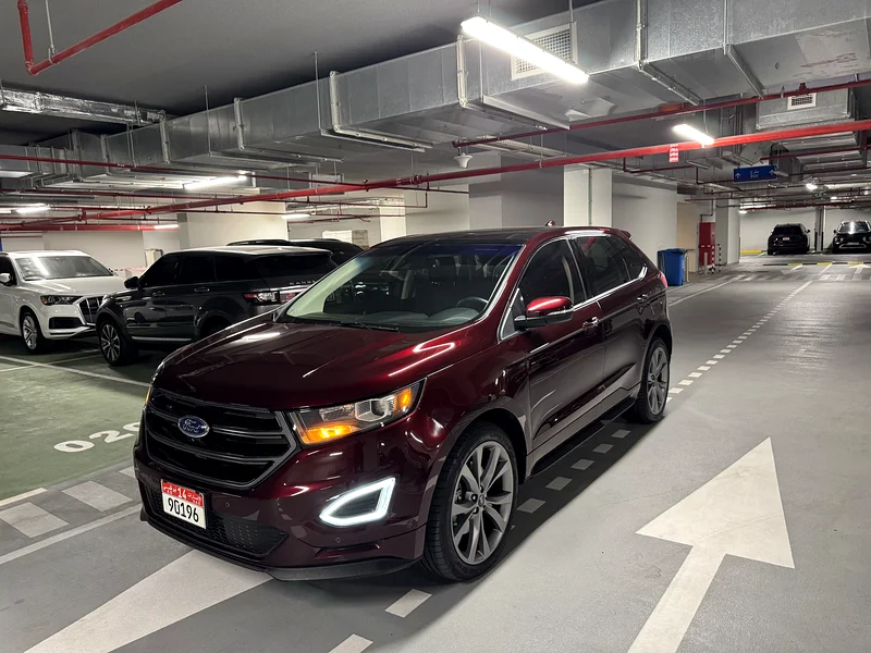 Ford Edge Sport 2017. Ecoboost 84,000 km. Under warranty.63399908463234114