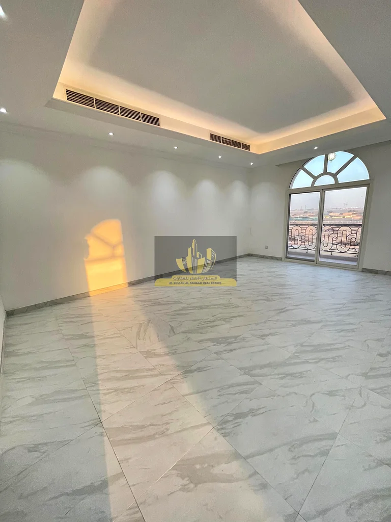 Villa for rent with 5 master bedrooms in the Khuweir 2 area63405179924994112