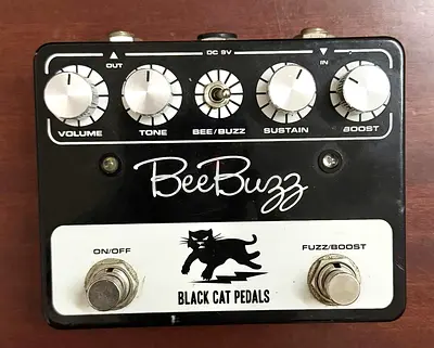 Black Cat Bee Buzz 2013 - FUZZ PEDAL