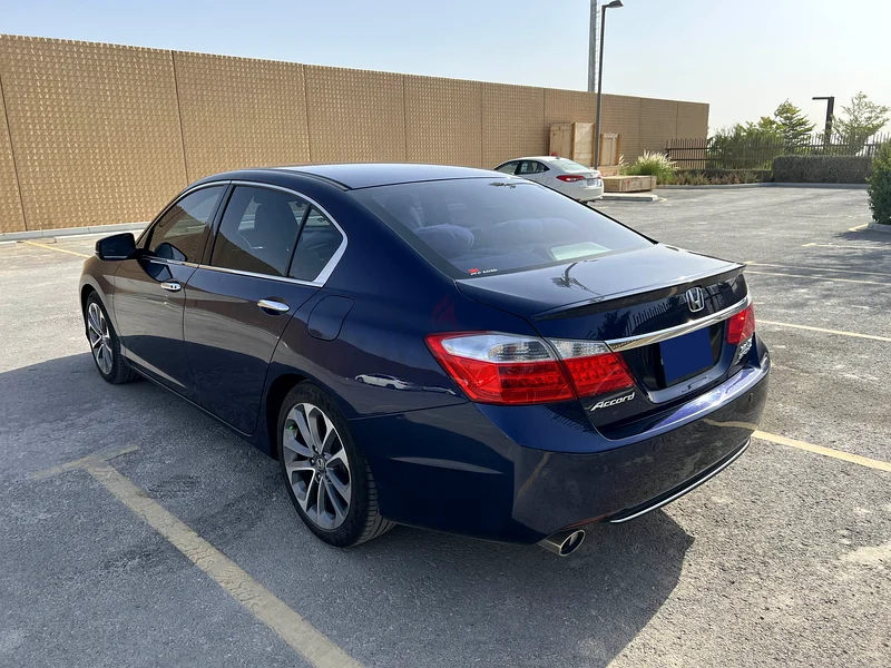 هوندا أكورد 3.5 سبورت (الوكالة صيانتها حتى الآن)63398545432323112