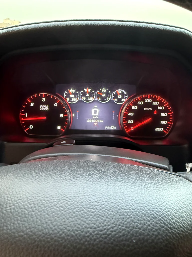 GMC Denali 2015 - Puck Up 6.2 V8 - GCC - First Owner63398504218883114