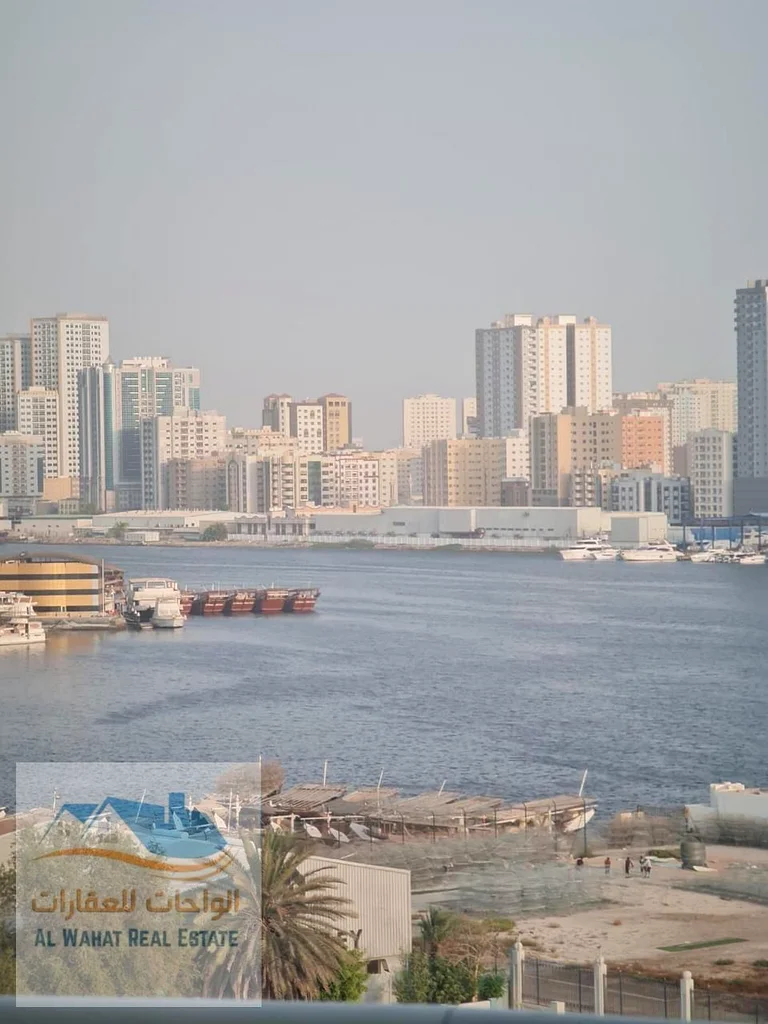 **غرفة ومجلس مؤثثة للإيجار الشهري - أبراج أورينت، عجمان**  **الموقع:** شارع المينا - أبراج عجمان الأكثر تميزًا **الإطلالة:** رائعة63721338635778111