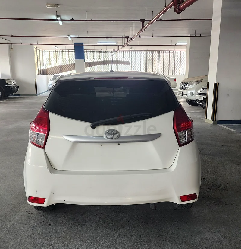 تويوتا ياريس 2015، 19,000 درهم إماراتي63401315576322113