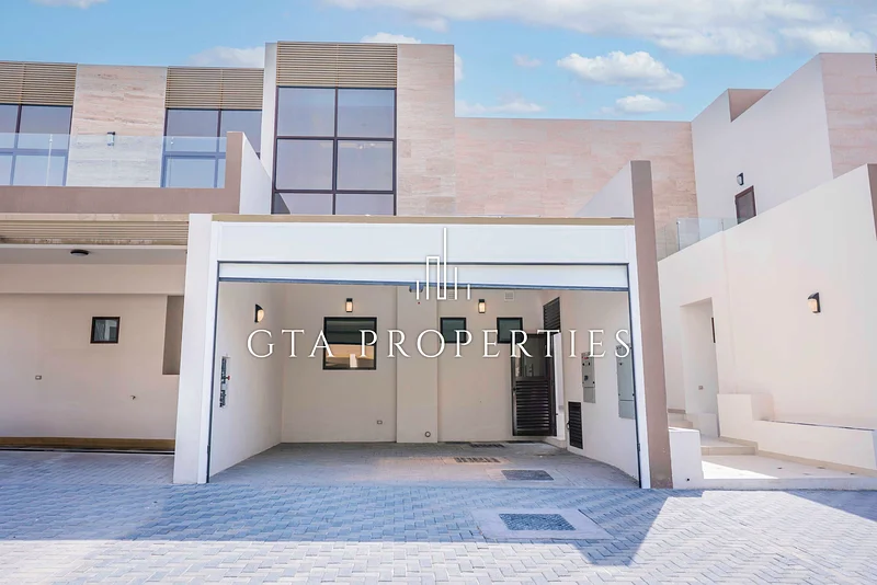 FULLY UPGRADED | EXTENDED | NEXT TO POOL | VACANT63991823257217113